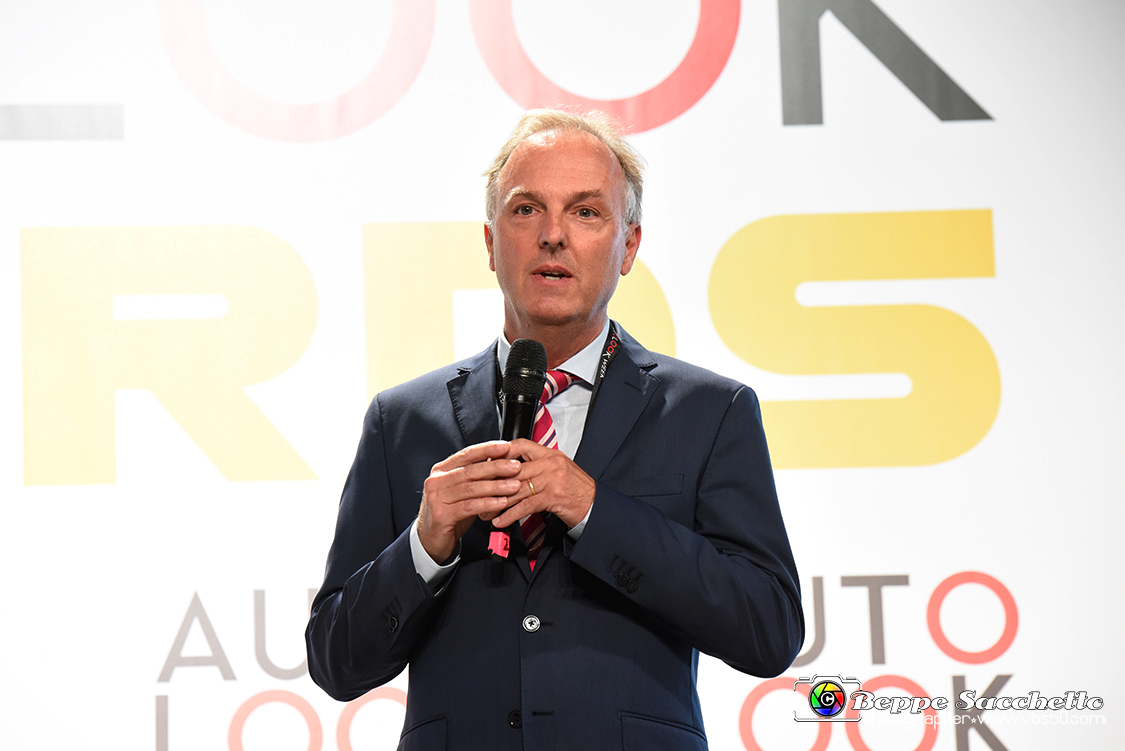 VBS_4400 - Autolook Awards 2022 - Esposizione in Piazza San Carlo.jpg